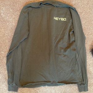 Hey Bo long sleeve tee. Medium great condition